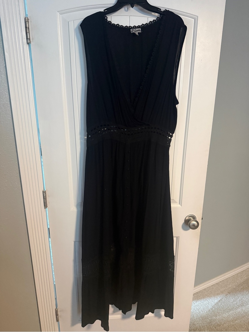 J for Justify Black Sleeveless V-Neck Maxi Dress